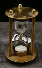 METAL-CAM KUM SAATİ