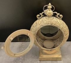 METAL DEKORATİF MUMLUK