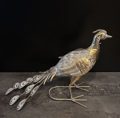 METAL TAVUS KUŞU